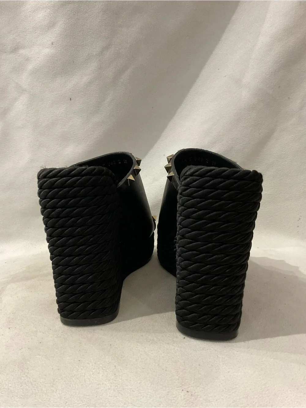 Valentino Mules